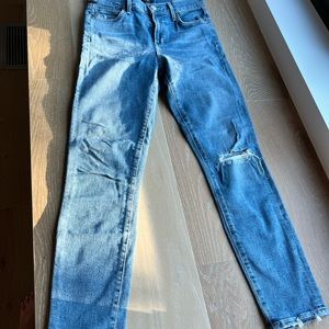 Citizen rocket crop mid rise skinny size 25